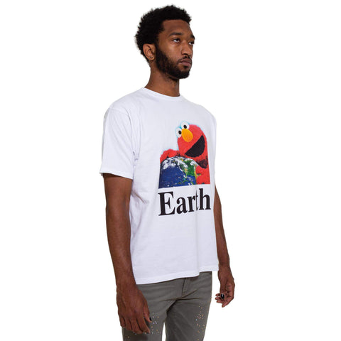 "I Hug Earth" T-Shirt-Public Possession